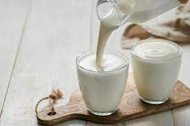 Low-fat kefir and 2.5% fat Ichnya - photo 1